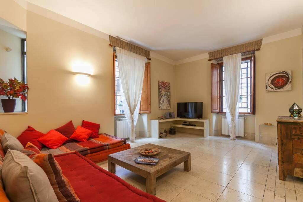 Chiara's Cove - Vaticano Appartement *