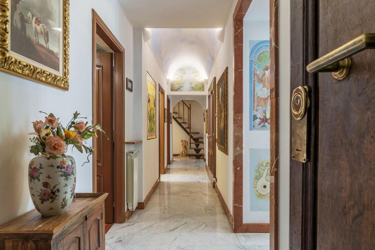 Piazza Vittorio Exclusive Apartment Rome
