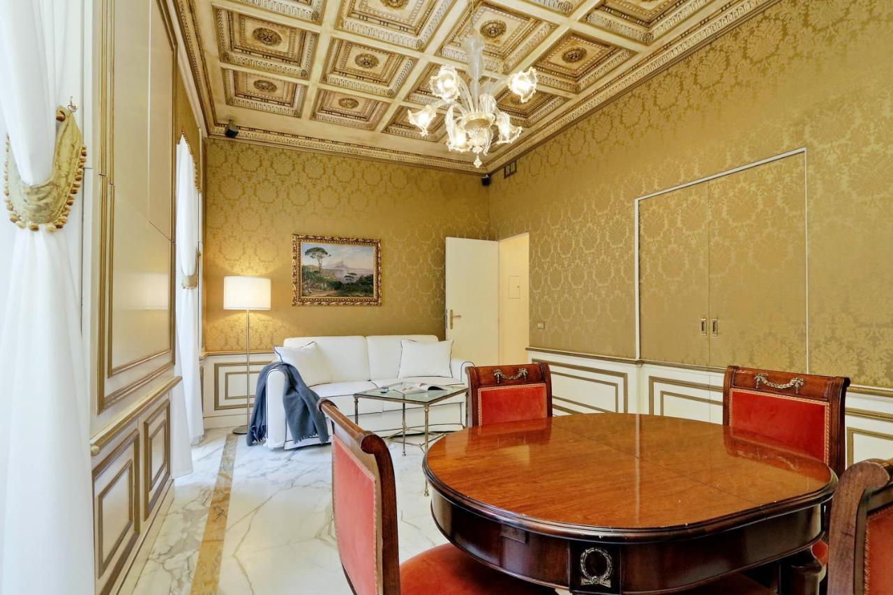 Elegant Nearby Trevi Fountain Apartamento