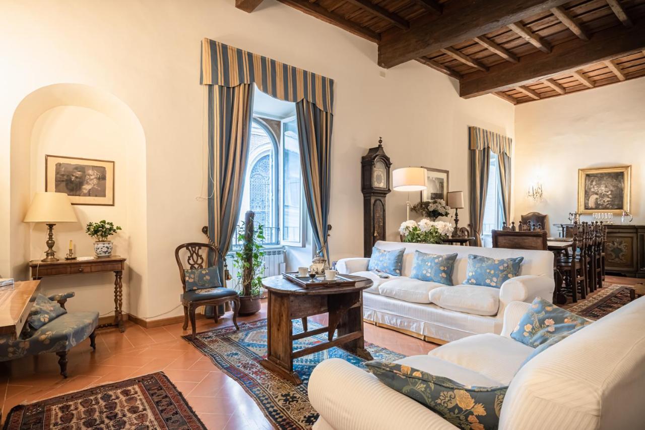 Roman Holiday For 6 By Piazza Navona Appartement Rome