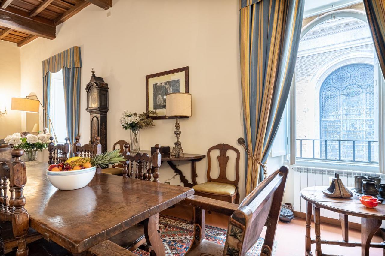 Roman Holiday For 6 By Piazza Navona Appartement Rome