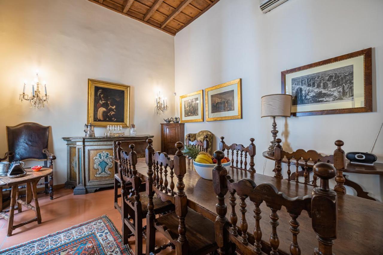 Appartement Roman Holiday For 6 By Piazza Navona *