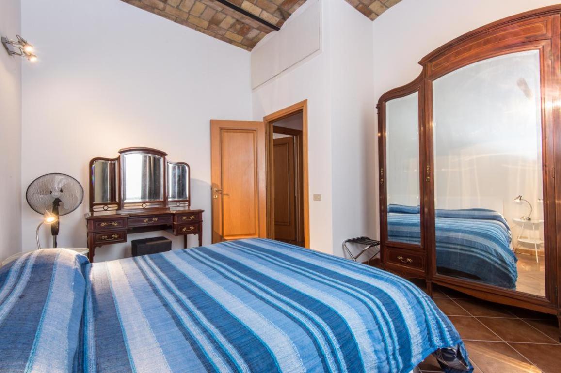 Barberini Cozy Terrace Apartment