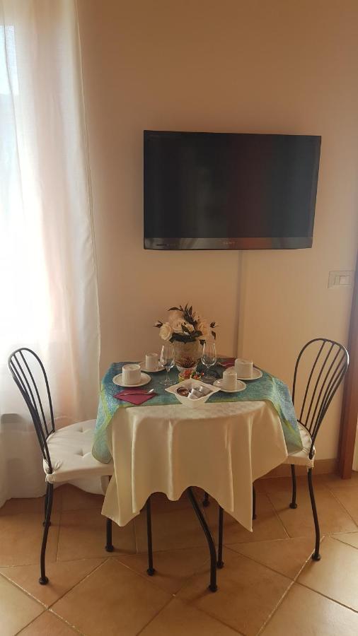 Acomodação com café da manhã  Le Tre Sorelle A Testaccio Roma