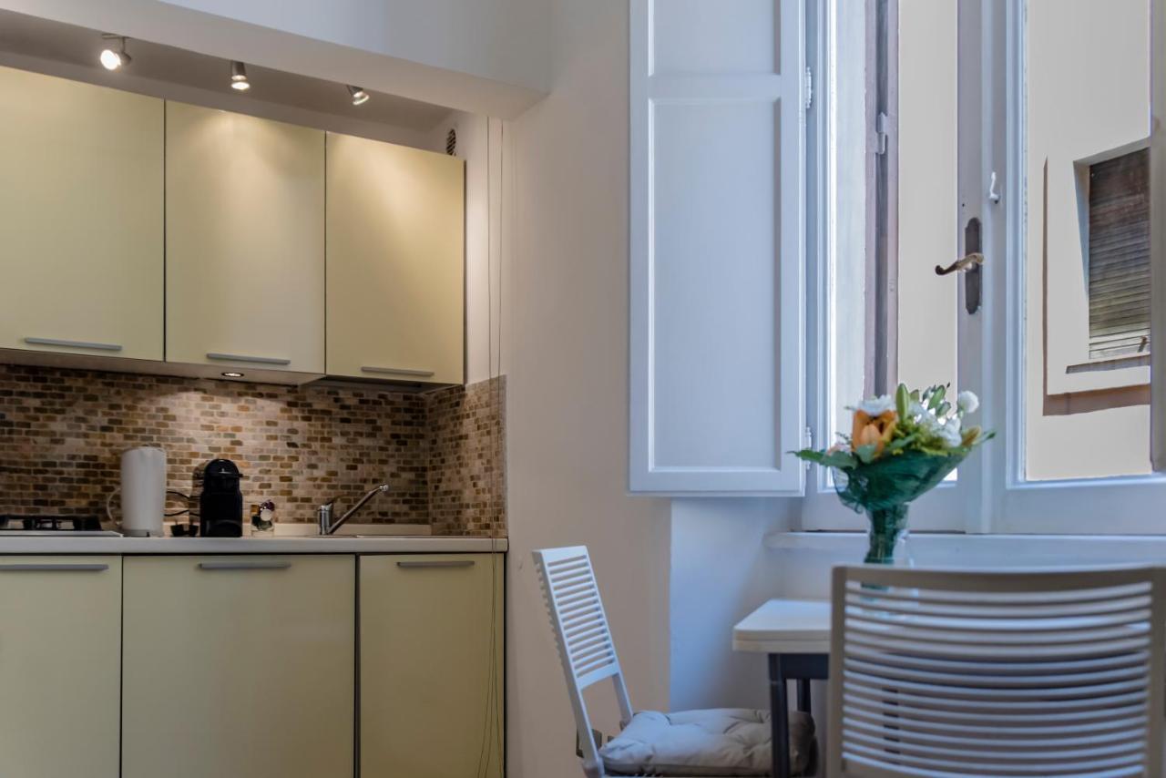 My Flat In Fontana Di Trevi