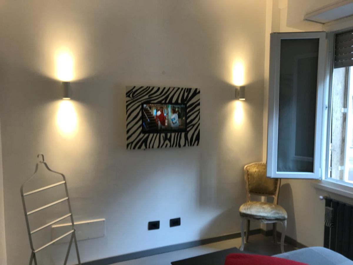 Apartment Life Is Beautiful - Vatican *