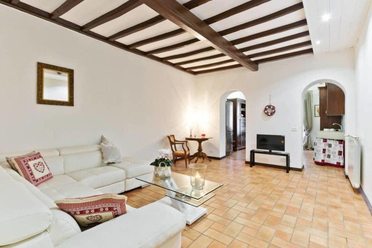 Affaccio Su Trastevere Apartment *