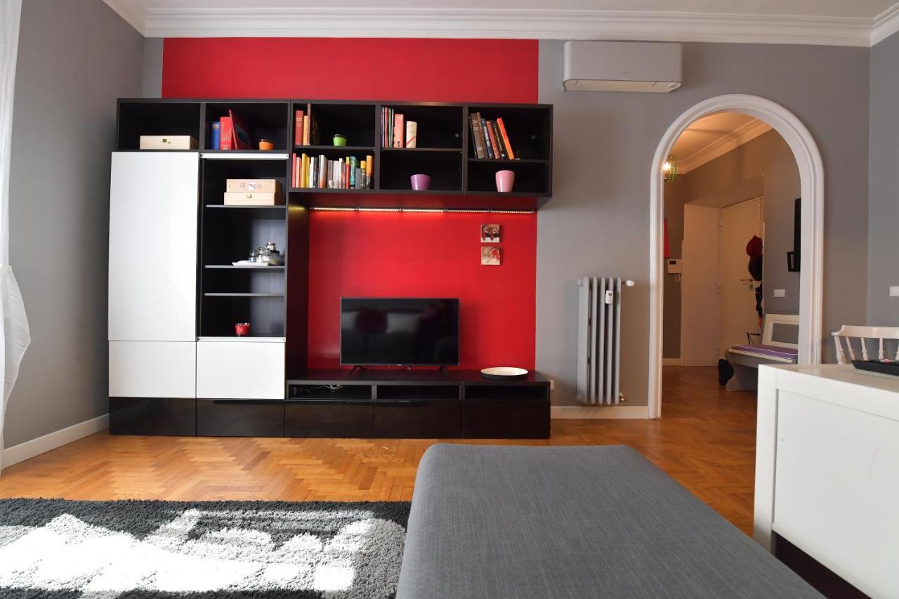 Lara Apartment *