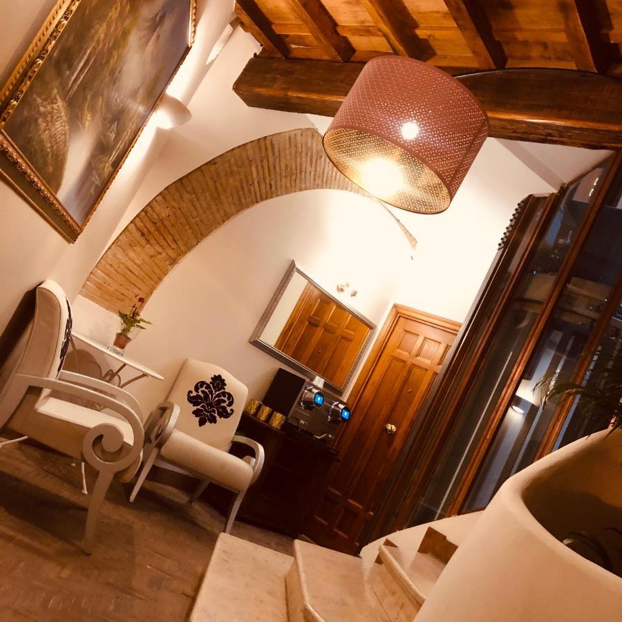 Aparthotel Castle Of Glamour Xvi Century Luxury Rome