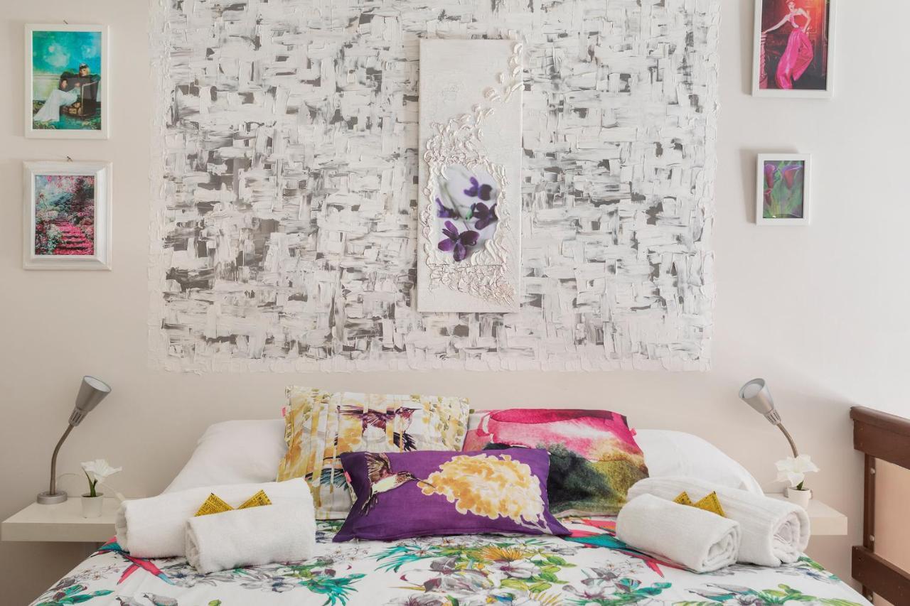 The Splendor Pantheon Area Apartment