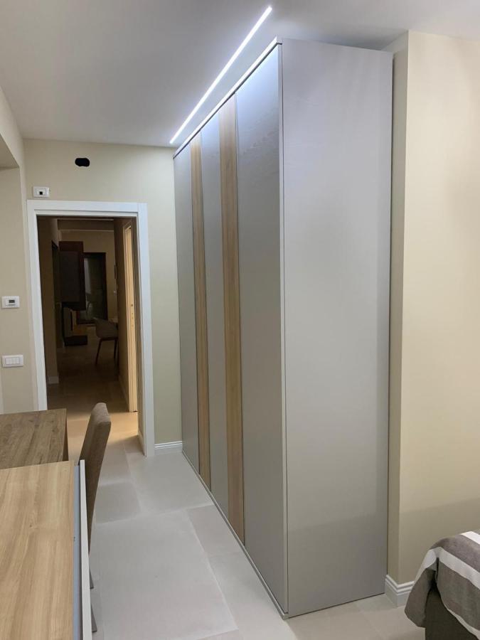 Apartment Penthouse Aureliana Attico Con Piscina A Rome
