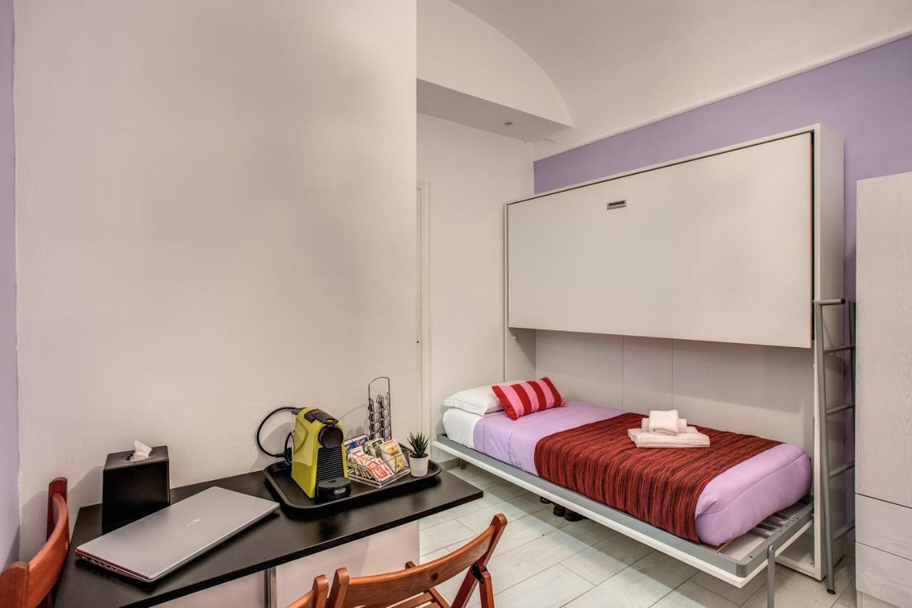 Royal Vatican Apartment *
