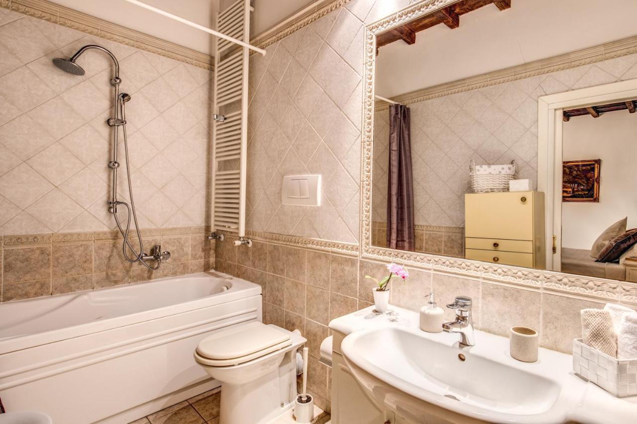 Fresh House Trevi 2 Rome
