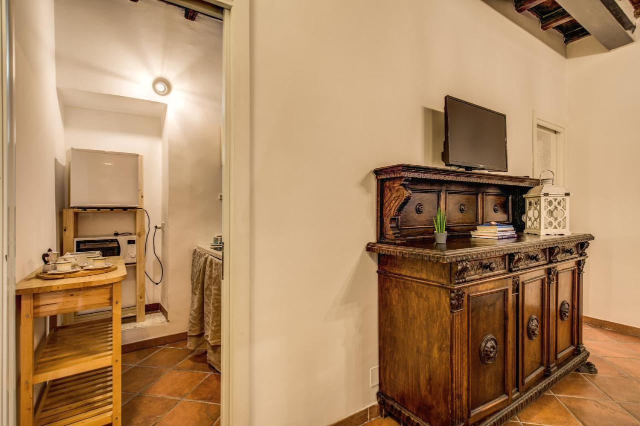 Apartment Fresh House Trevi 2 Rome