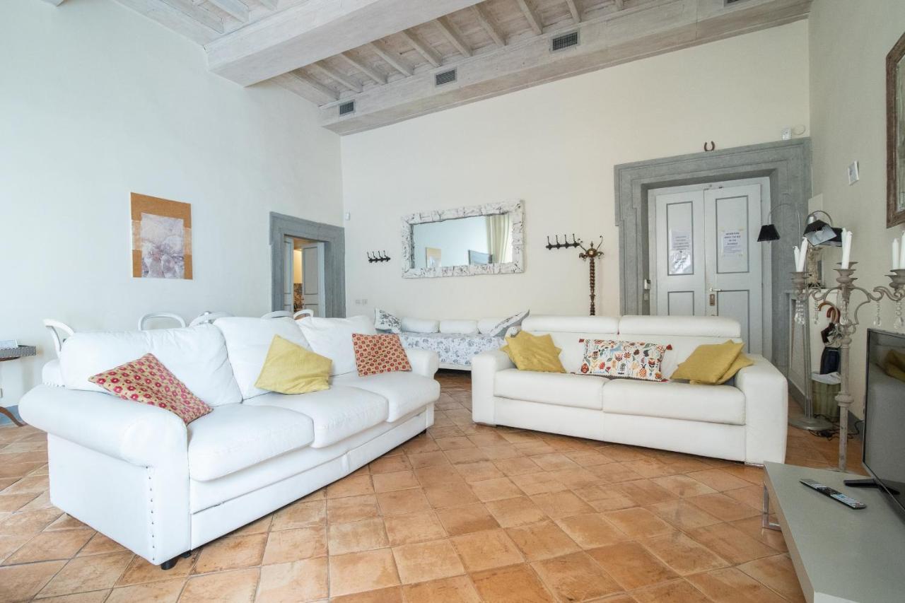 Luxury Piazza Navona Escape 11