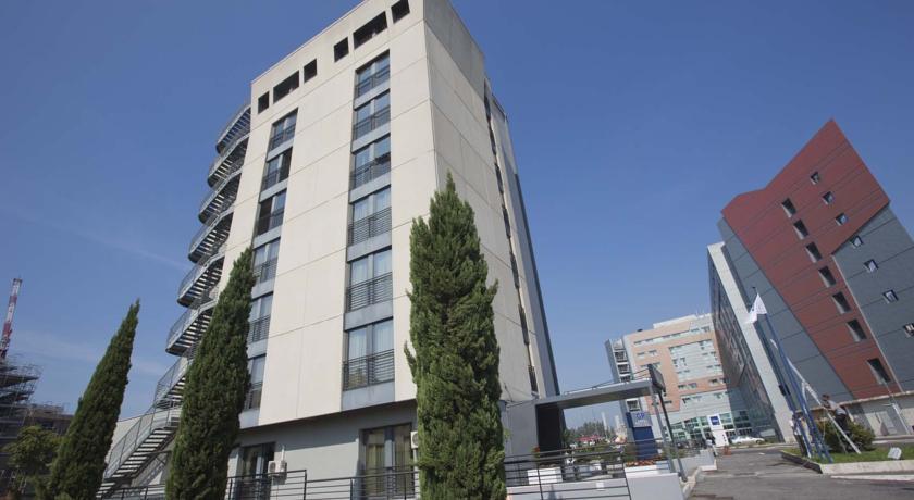 Gp Hotel