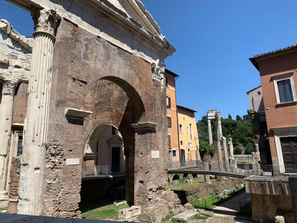 Little Queen Rooms Rome