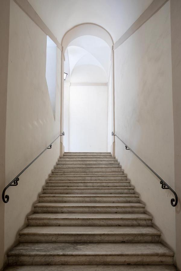 The Splendor Pantheon Area Apartment