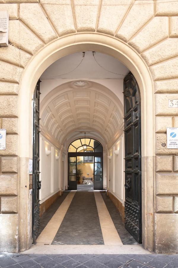 The Splendor Pantheon Area Apartment Rome