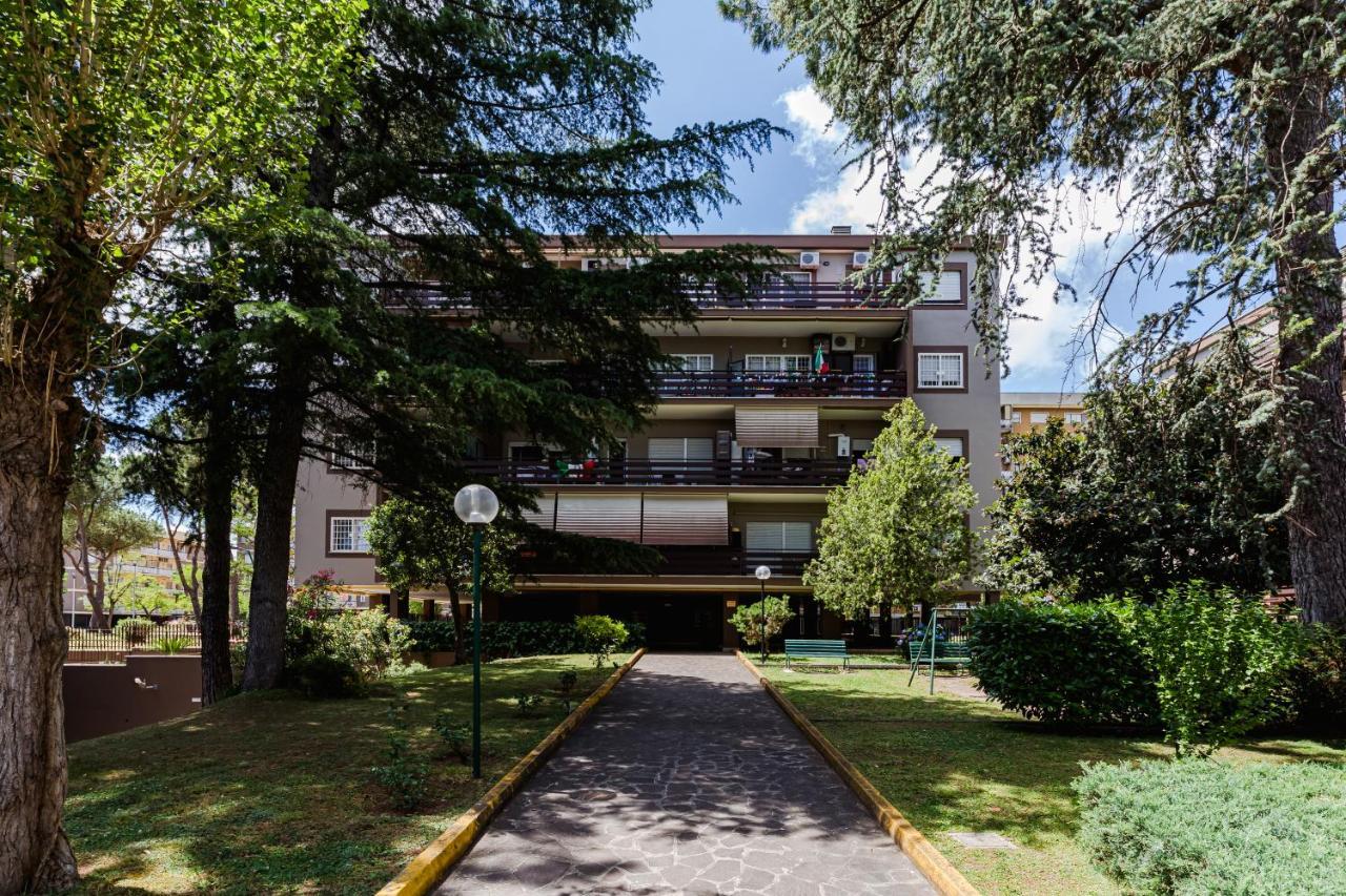 Pelizzi Apartment, 5 Persone, 2 Camere, Balcone, Cinecitta Apartamento