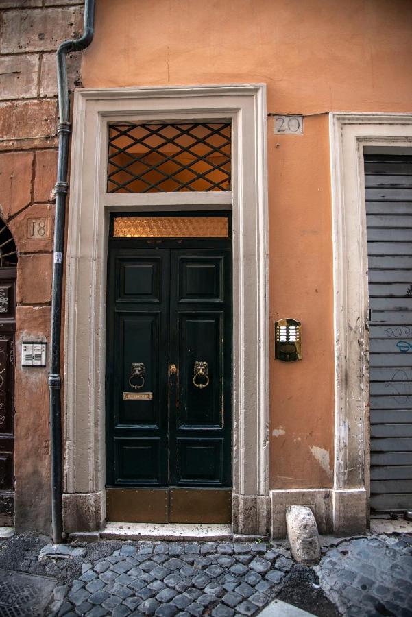 In Pieno Centro - Lily's House Appartement *
