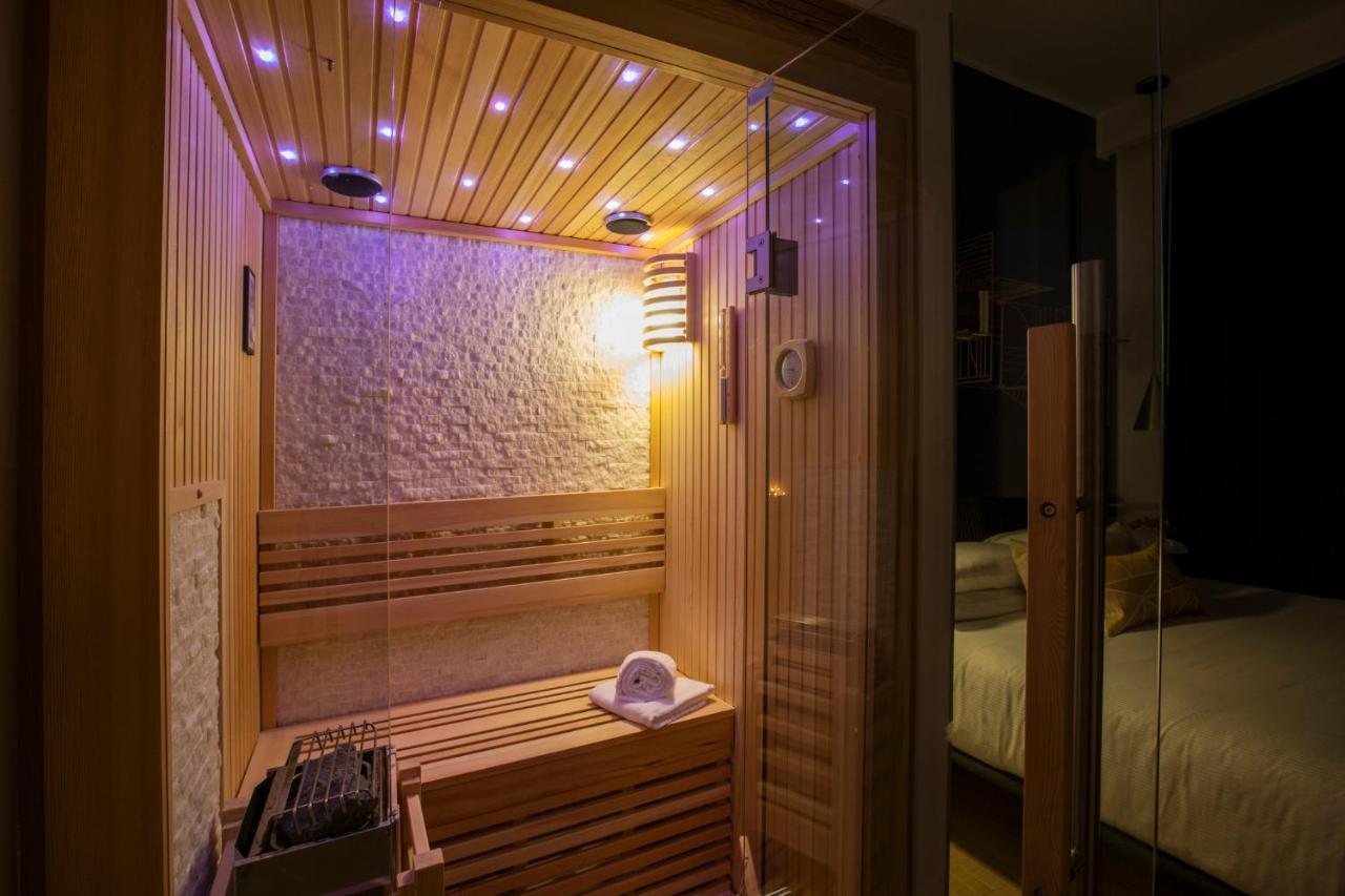Romac Trinity - 3bdr With Sauna & Jacuzzi In Campo De Fiori Appartamento *