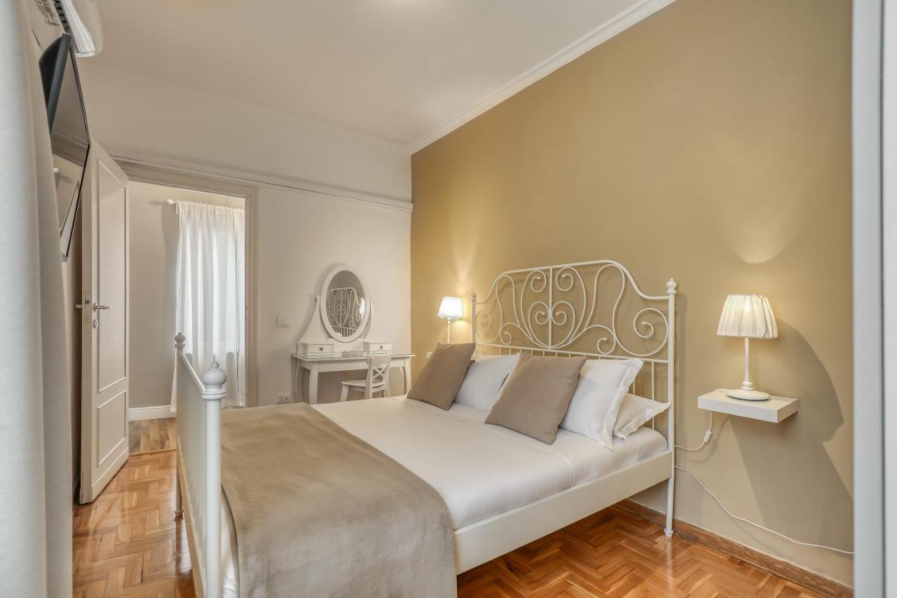 Atrhome Penthouse Frattina *