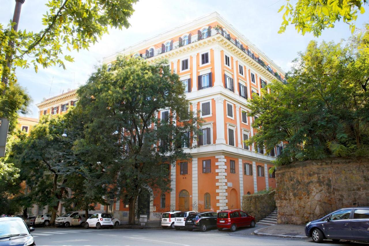 Quiet And Cozy Trastevere Hideaway Rome
