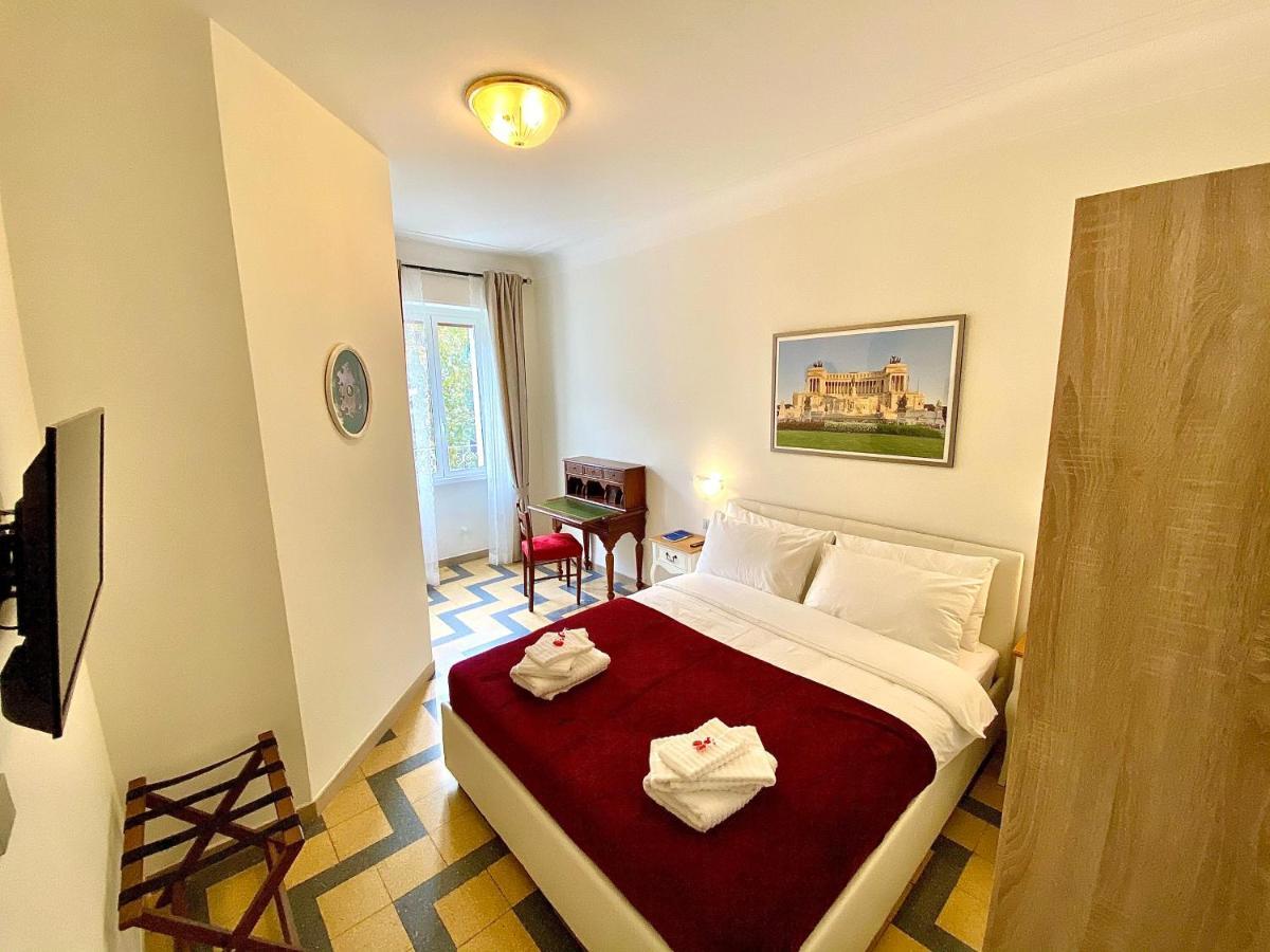 Appartement Domus Delphi *