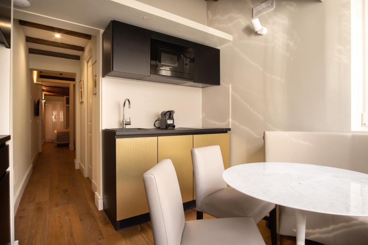 Smeraldo Townhouse Aparthotel *