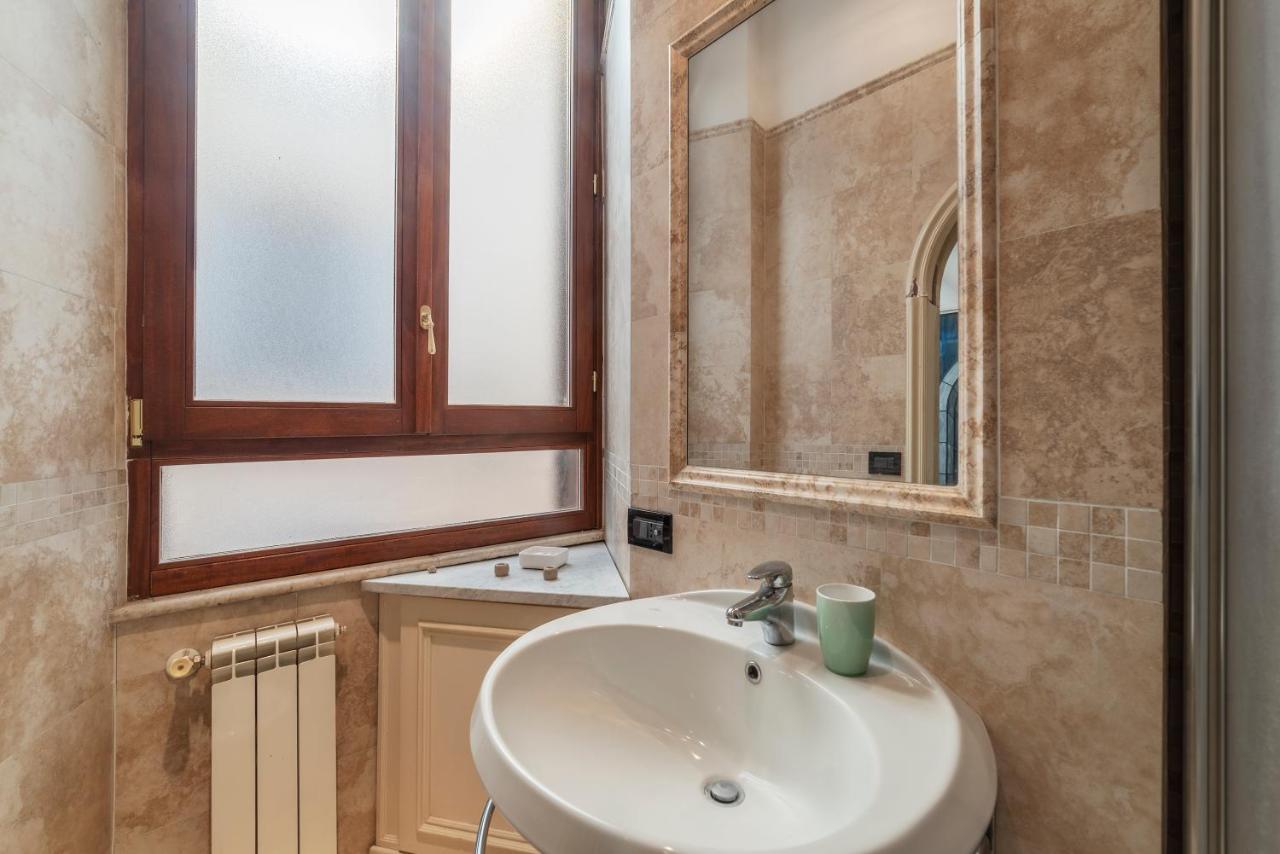 Apartment Piazza Di Spagna Elegant