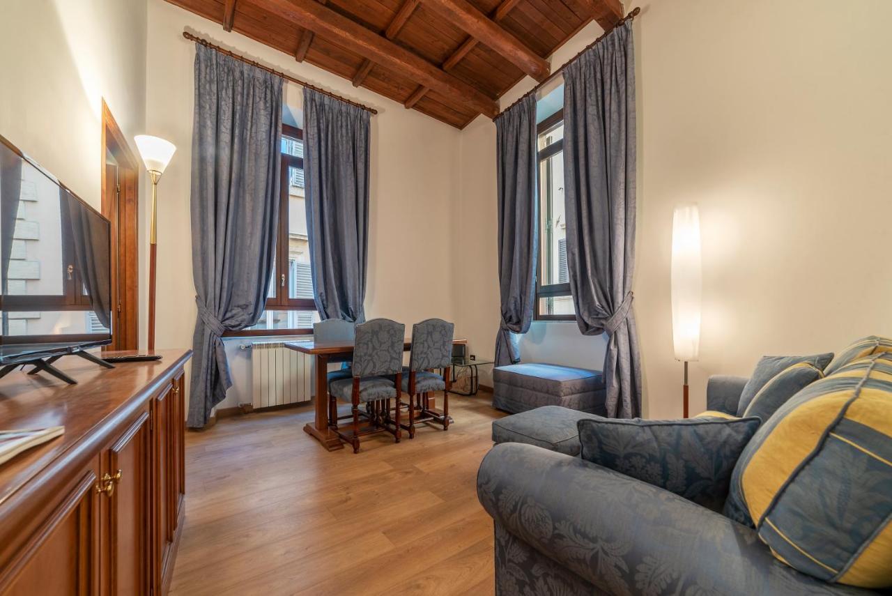 Apartment Piazza Di Spagna Elegant Rome