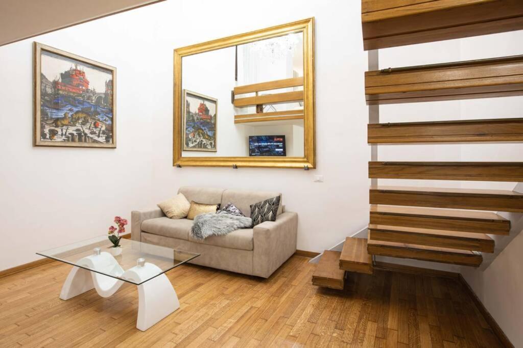 Apartment Unforgettable Split Level Jacuzzi Navona - Collection