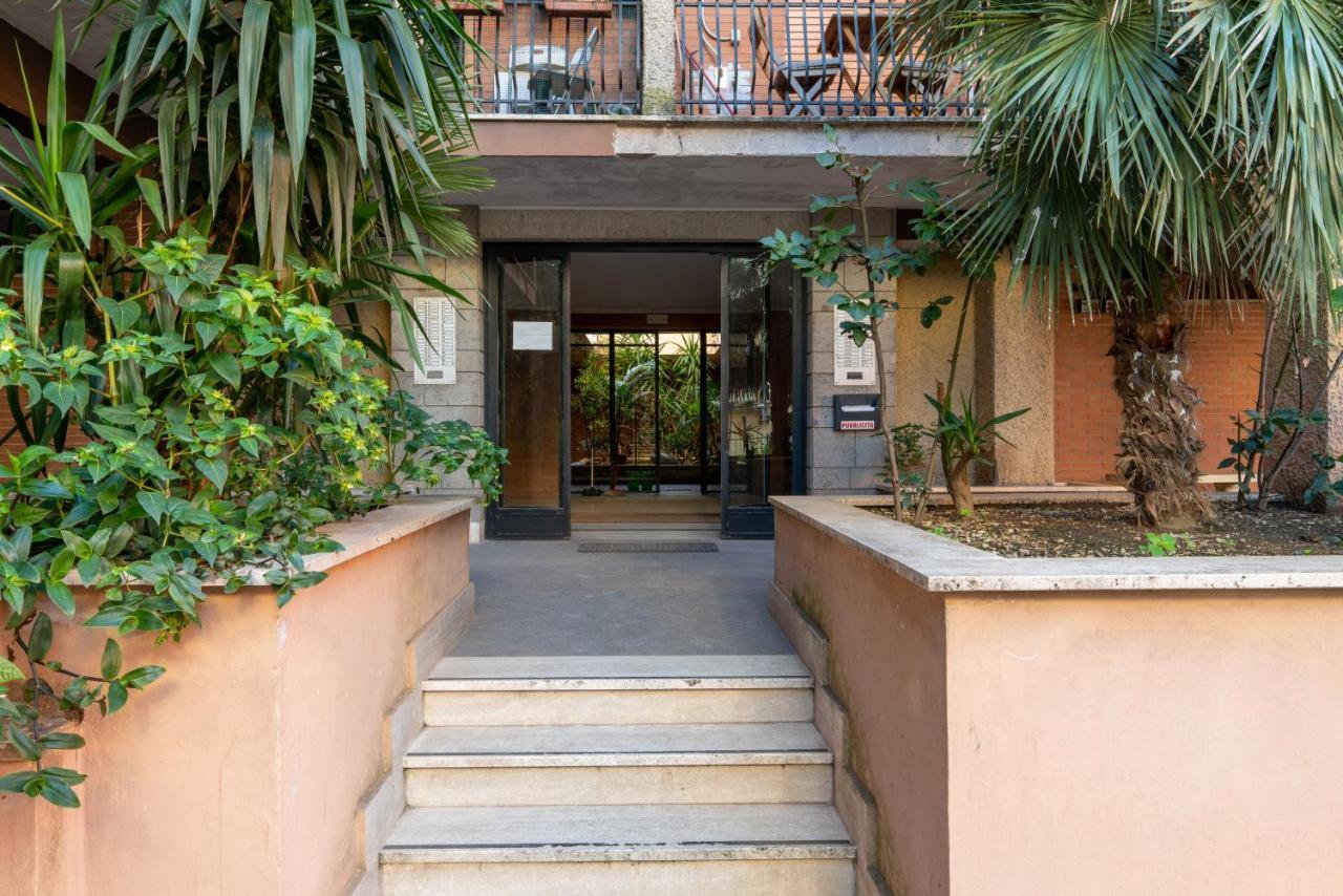 Apartment Walking Distance From San Pietro *