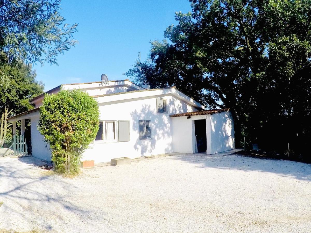 3 Bedrooms House With Jacuzzi Enclosed Garden And Wifi At Castel Di Decima Holiday home *