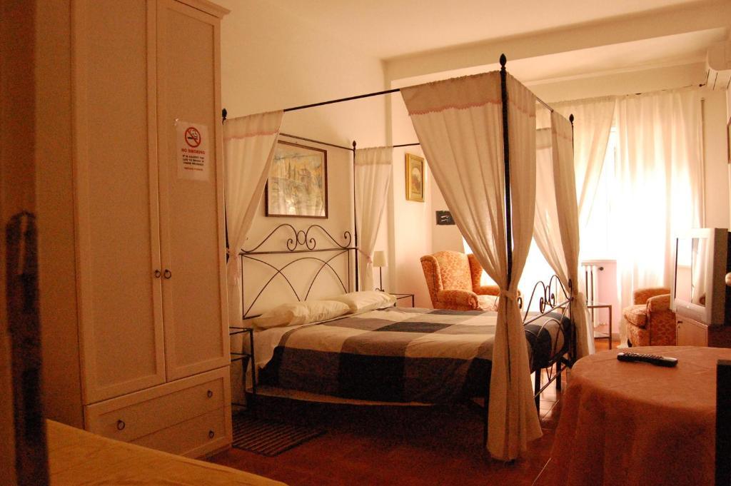 Hotel Vaticano 2*