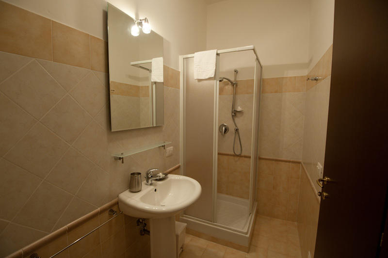 Services Porta Castello 2* Rome