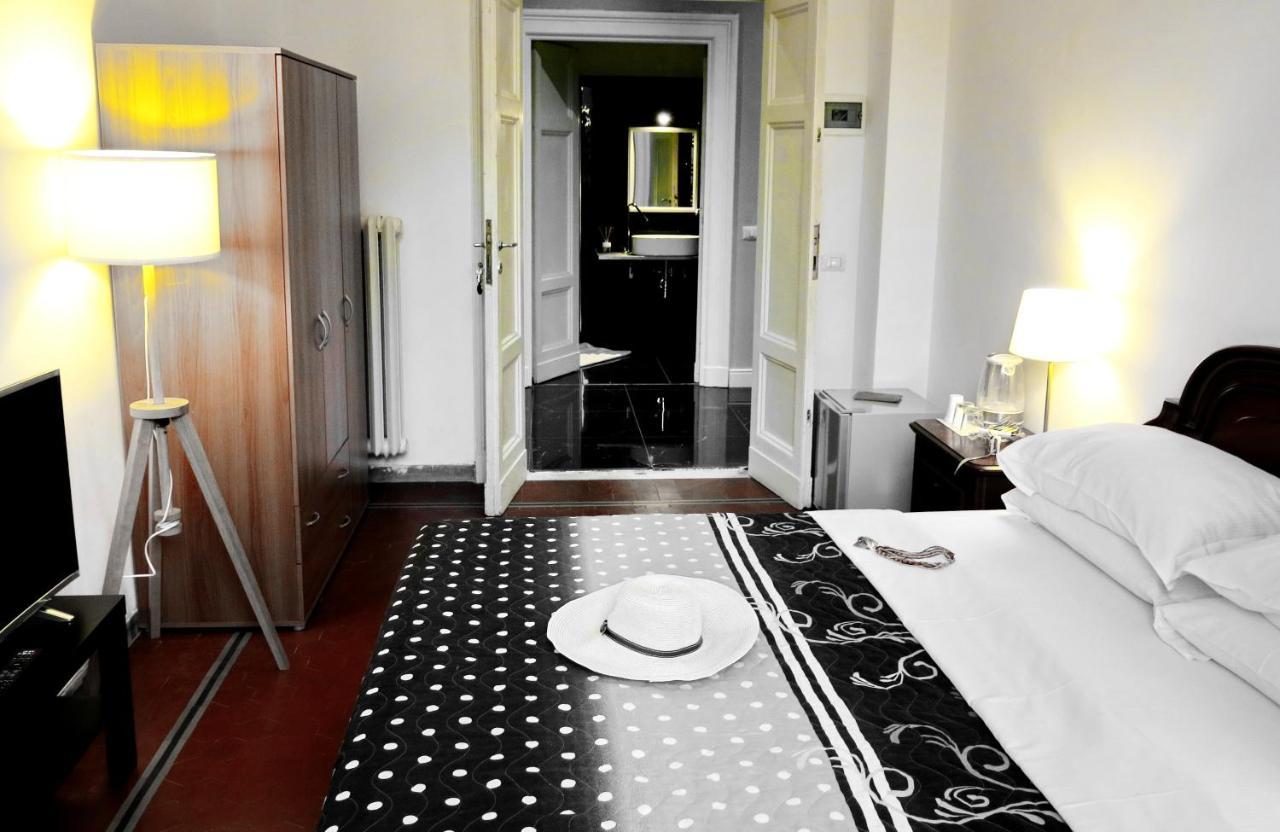 Nik 2* Rome