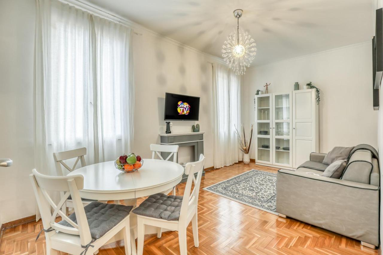 Appartamento Atrhome Penthouse Frattina Roma