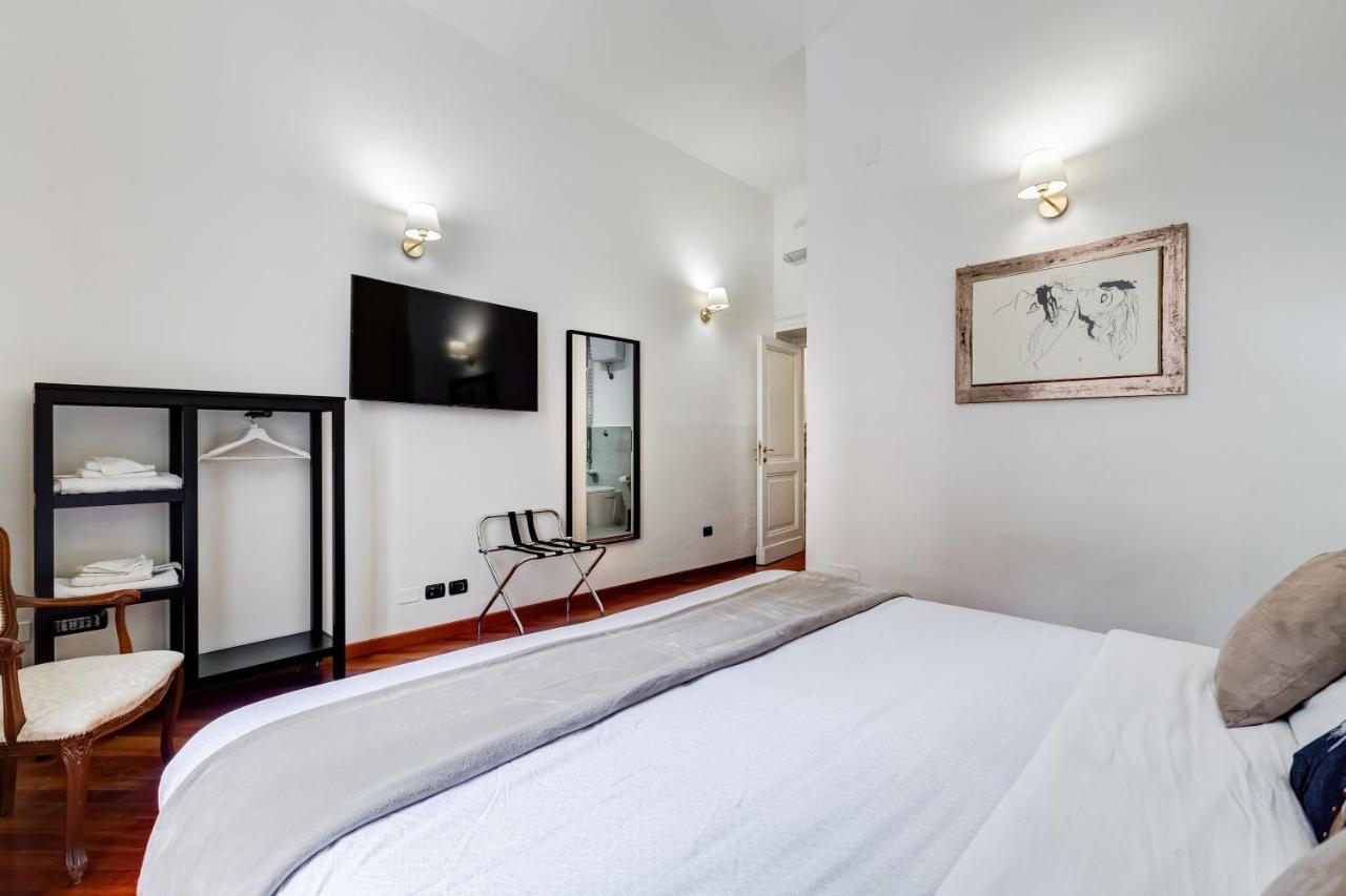 Apartment Bdc - Spanish Steps Gold 2bdr Rome