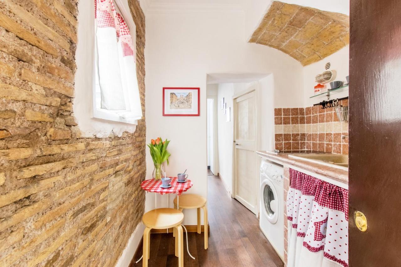 Apartment Italy Charming Stay- Campo De Fiori 3 *