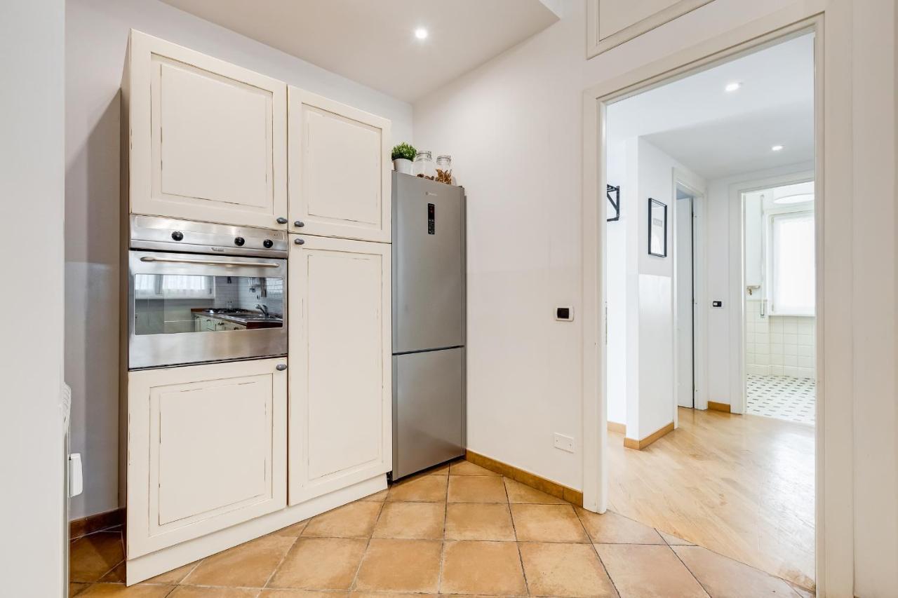 Bmga L Incredible 3bdr With Balcony In Center Rome