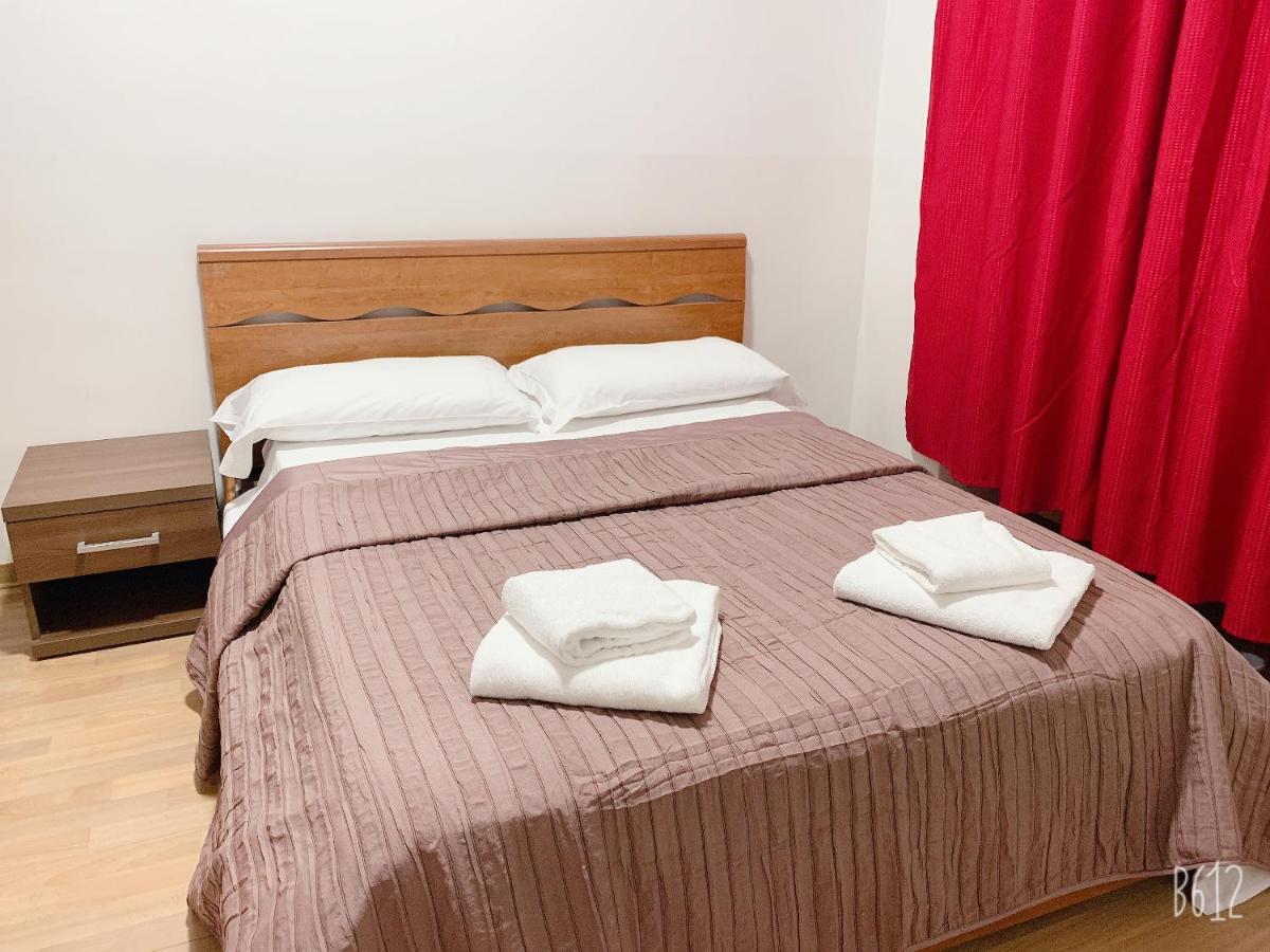 Rm Guest house *