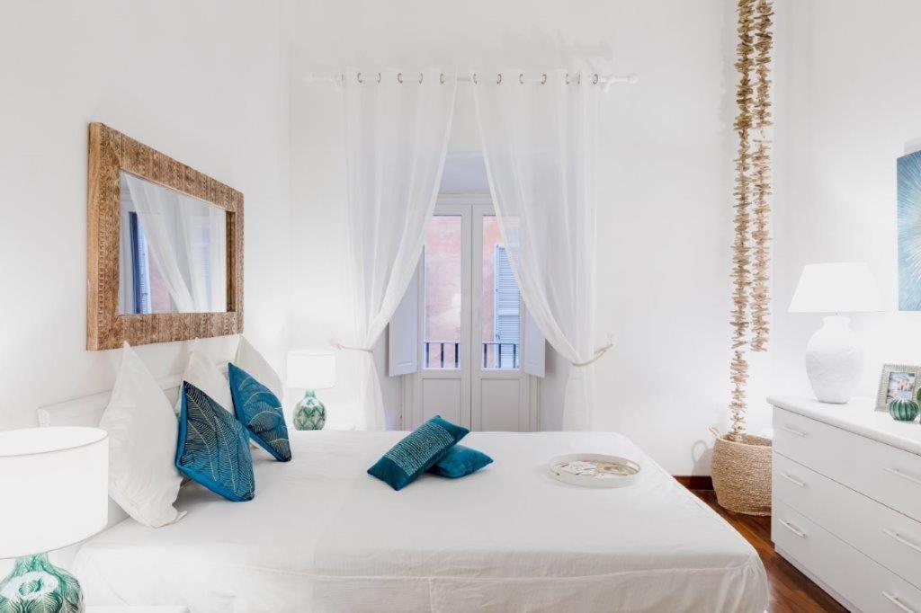 Apartment Charme Luxury Flat Campo Dei Fiori Rome