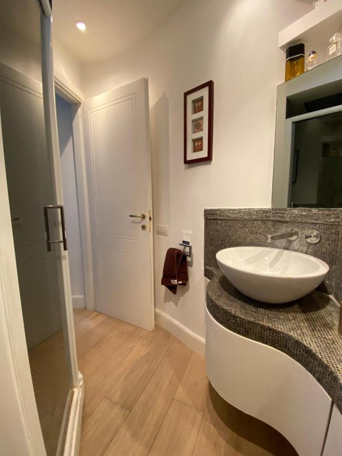 Ob1 Vacanze Romane Rome