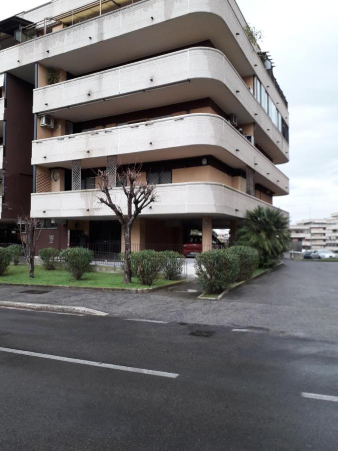 Il Brindisi Di C & C Giardino Di Apartment *