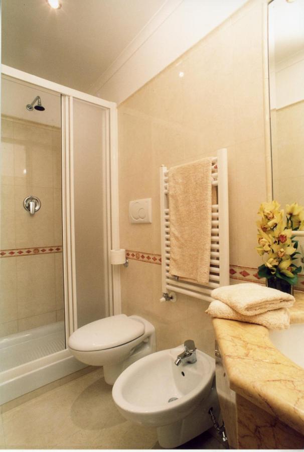 Guest house Magic House *