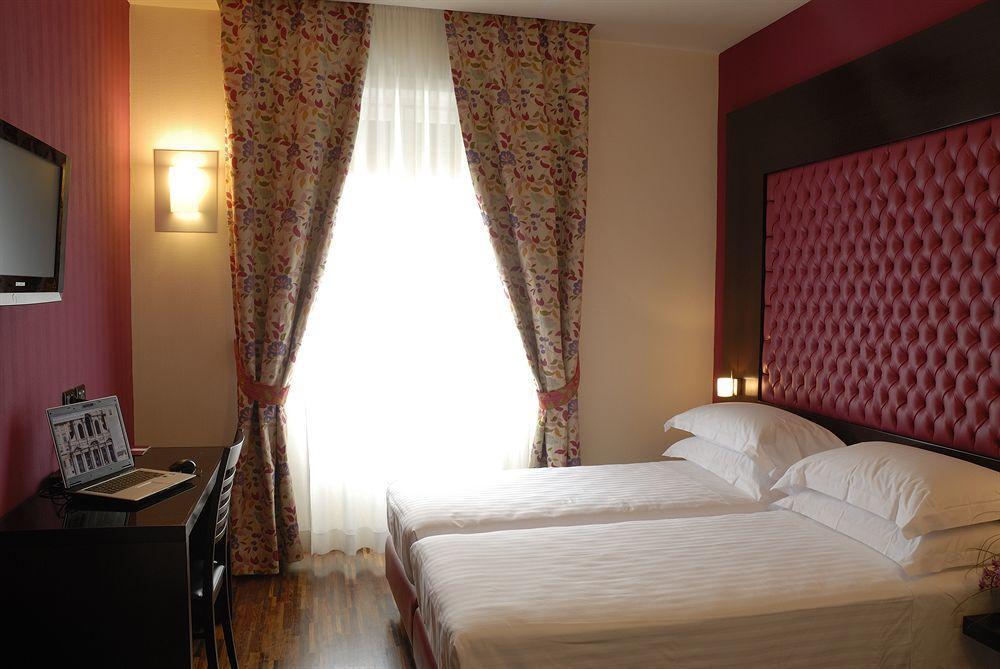 Gambrinus Hotel 4*