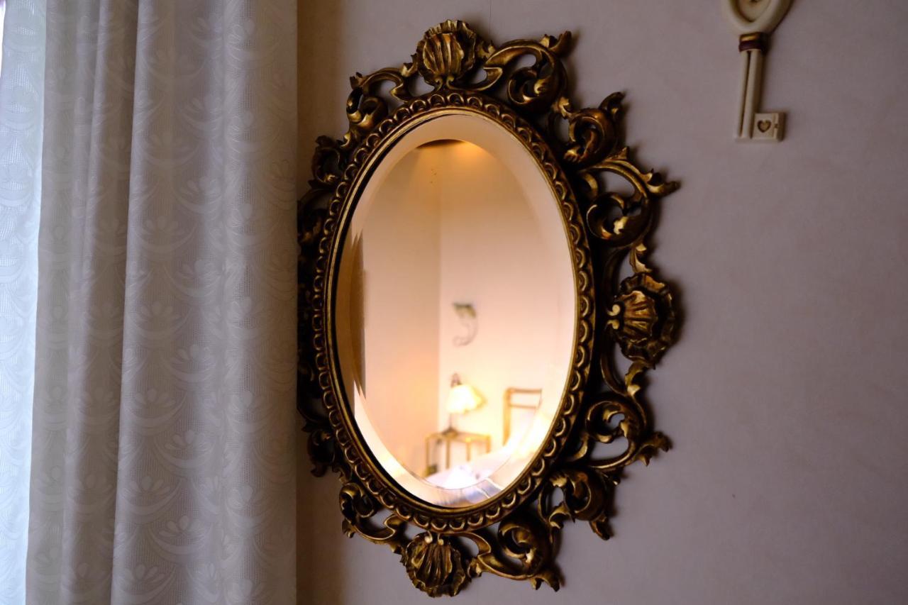 Hostme Colosseum Appartement *