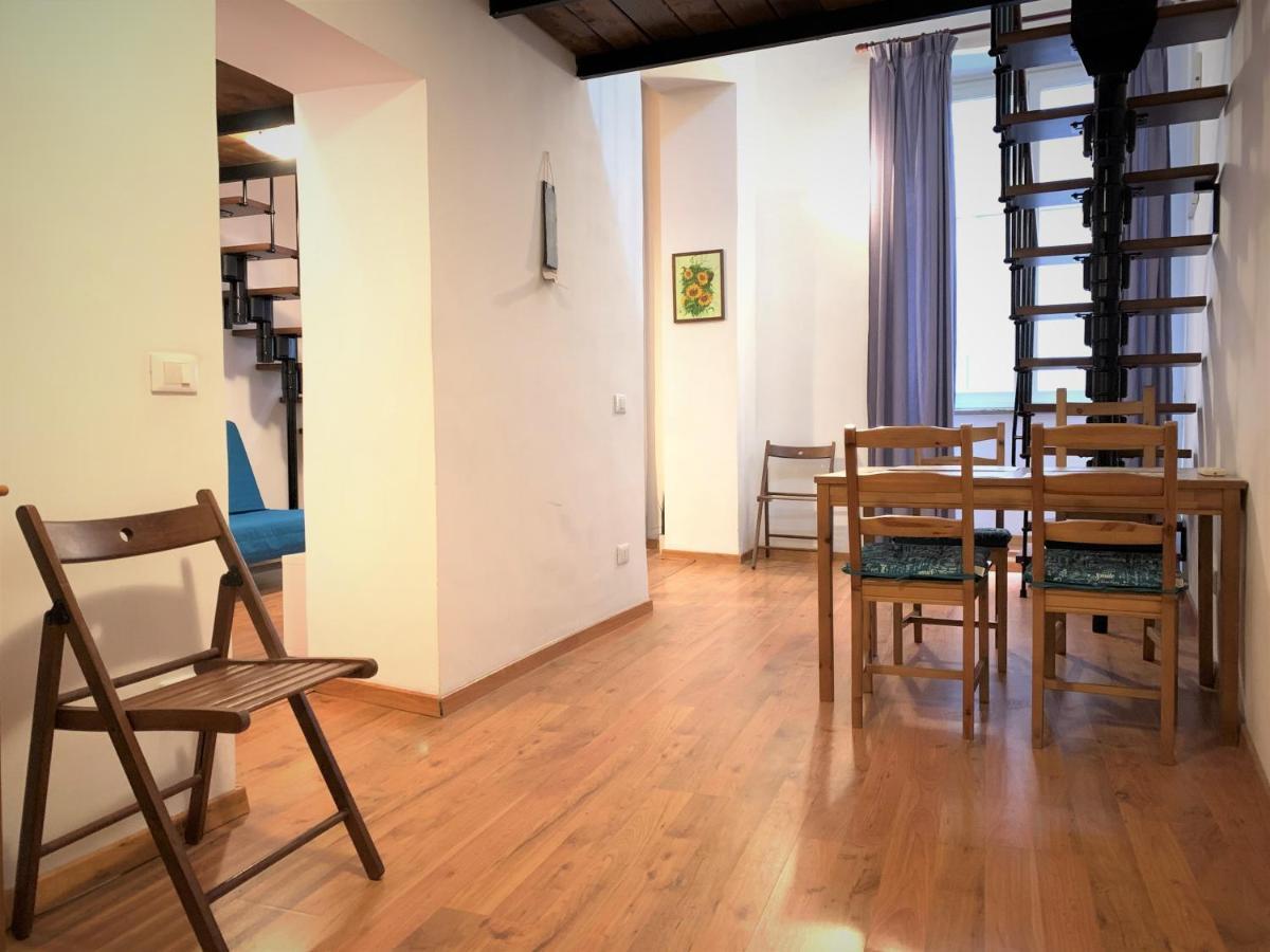 Casa Trevi * Rome